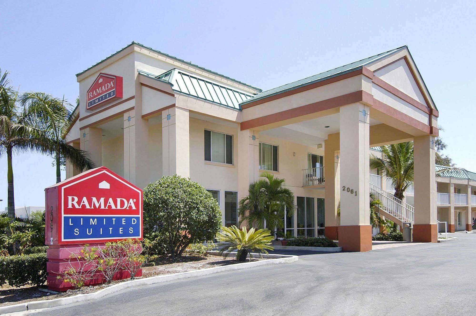 Ramada Limited Clearwater Hotel And Suites Exterior foto