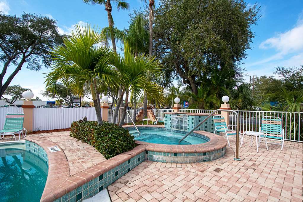 Ramada Limited Clearwater Hotel And Suites Facilidades foto